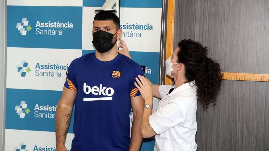 El Barcelona ficha a Agüero por dos temporadas