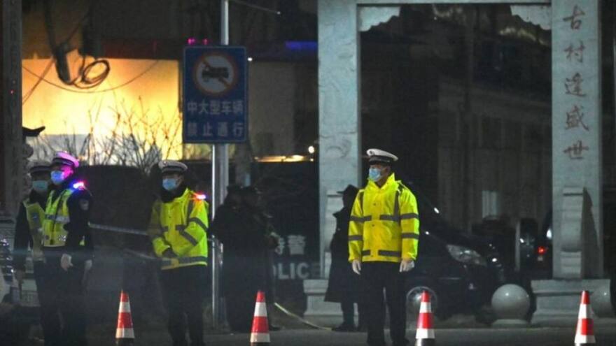 Incendio en un edificio en China deja varias personas muertas