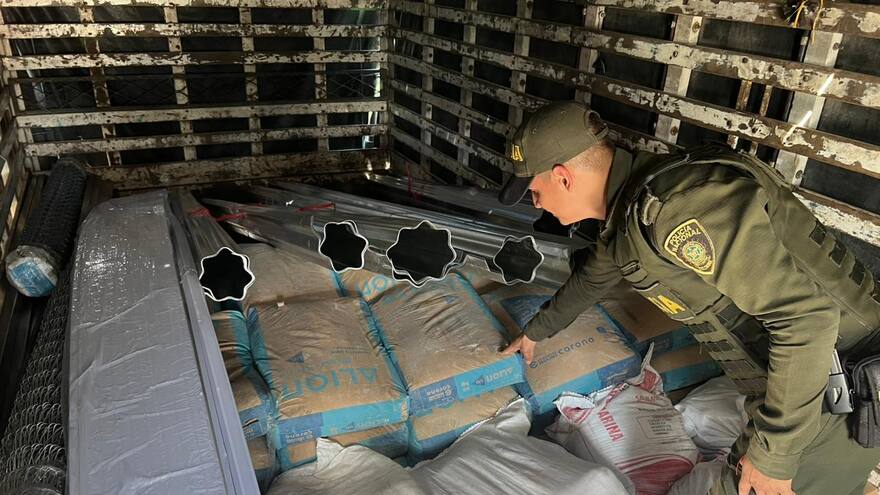Bolívar: incautan cemento de contrabando en la vía Río Viejo-Norosí