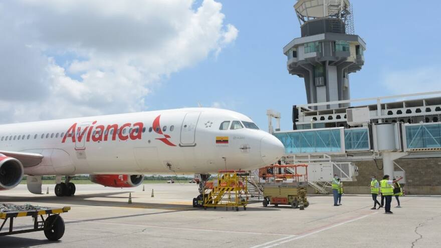 Procuraduría convoca mesa de trabajo por falta de combustible para aviones