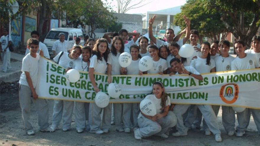 Distrito exalta al Humboldt y al Nueva Granada por desempeño en pruebas Saber 11
