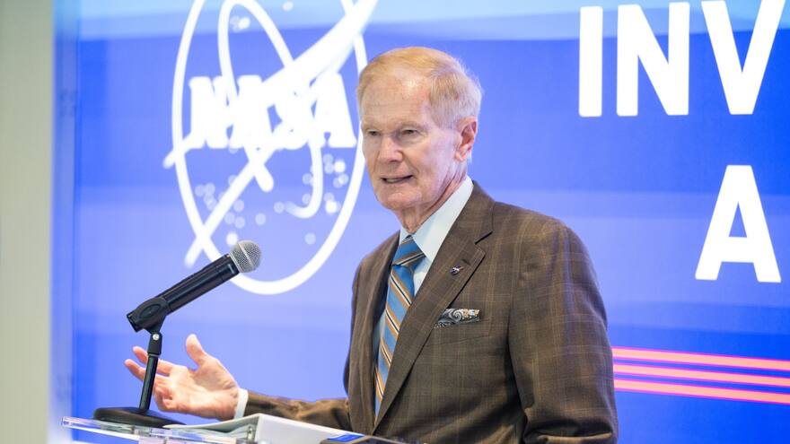 'No son aliens, pero tampoco sabemos su origen': Bill Nelson sobre UAP