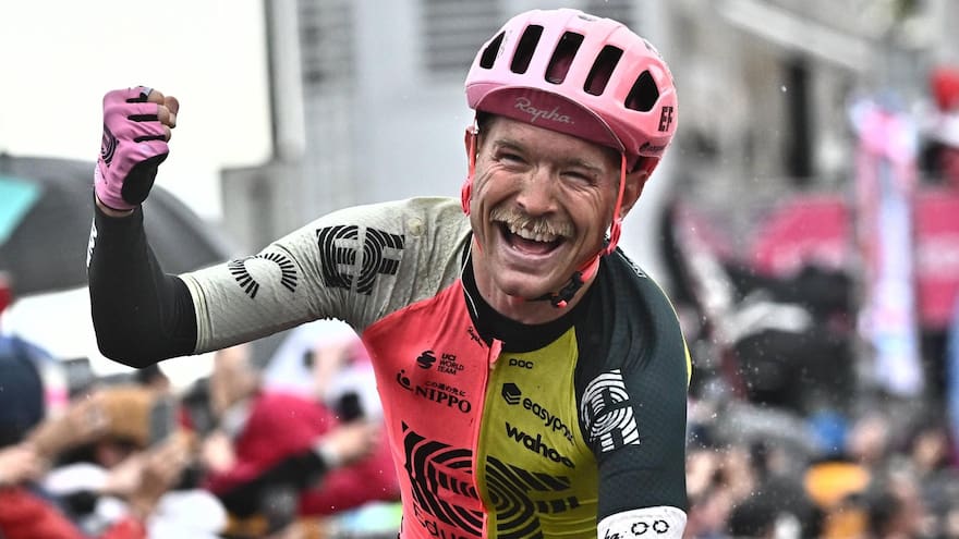 Cort Nielsen triunfó en una lluviosa etapa del Giro de Italia