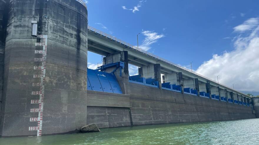 El embalse de Urrá registra un leve incremento en sus niveles
