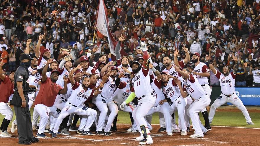 Los Gigantes de ‘Pipe’ Urueta se sacuden en la final del béisbol dominicano