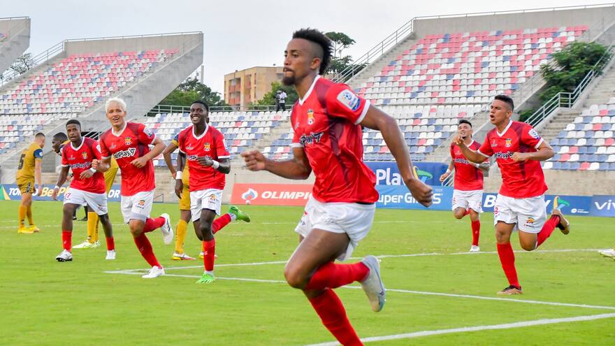 Barranquilla FC derrota 2-1 al Atlético FC, de Giovanni Hernández, en el comienzo de los cuadrangulares semifinales de la Primera B