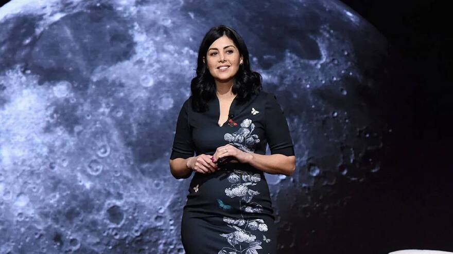 Diana Trujillo es condecorada con la Cruz de Boyacá