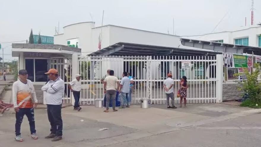 Activan PMU por protesta de indígenas en la sede de Urrá en Montería