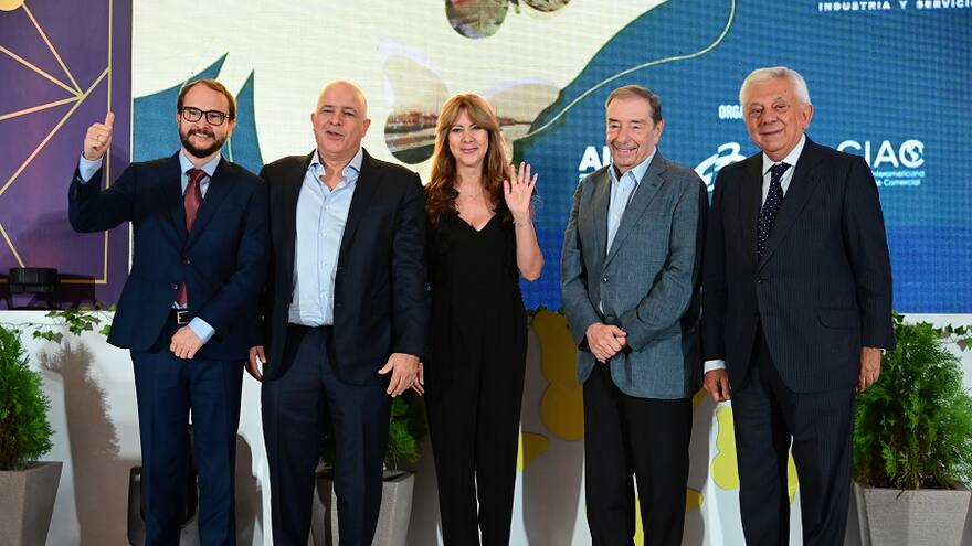 Economía del país va por buen camino: Char y Daes