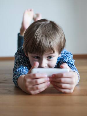 Acerca del celular | Columna de Remberto Burgos