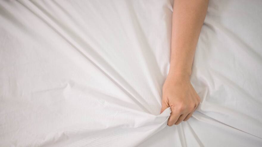 El curioso caso de una mujer en EE. UU. que casi muere teniendo relaciones