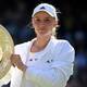 Rybakina se impone a Jabeur y conquista Wimbledon