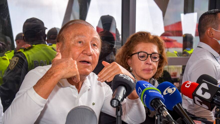 Pfizer desmiente participación en fiesta en yate con Rodolfo Hernández