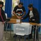 Elecciones presidenciales en Chile: abren los colegios electorales para el balotaje entre Jara y Kast