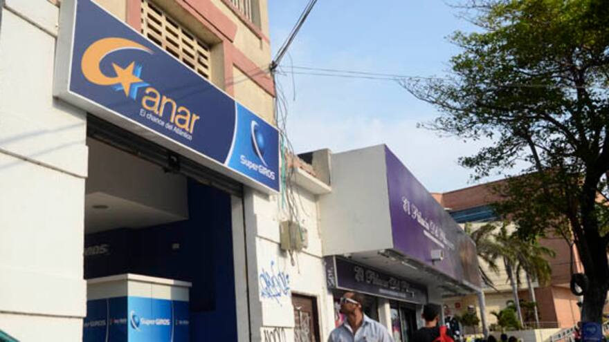 Vendedores de ‘la blanquita’ acuerdan entregar juegos a Ganar