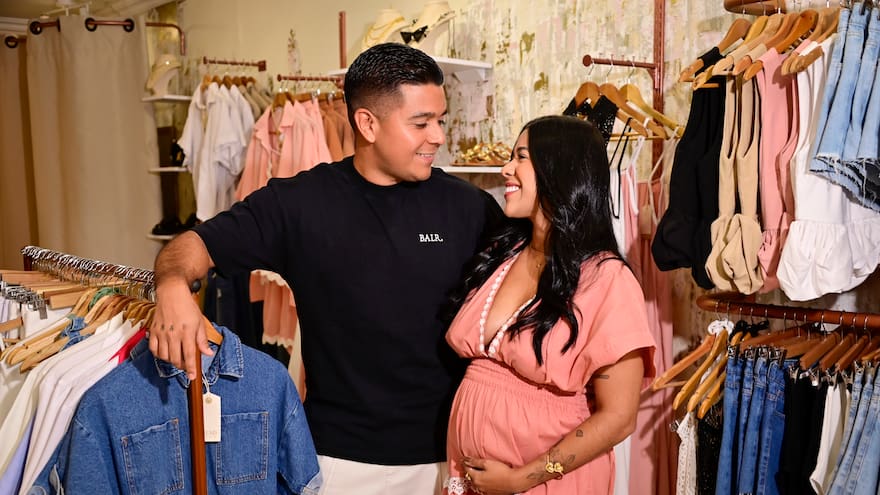 Digna Pombo y Crystian Mendoza, una dupla que diseña moda desde Santo Tomás