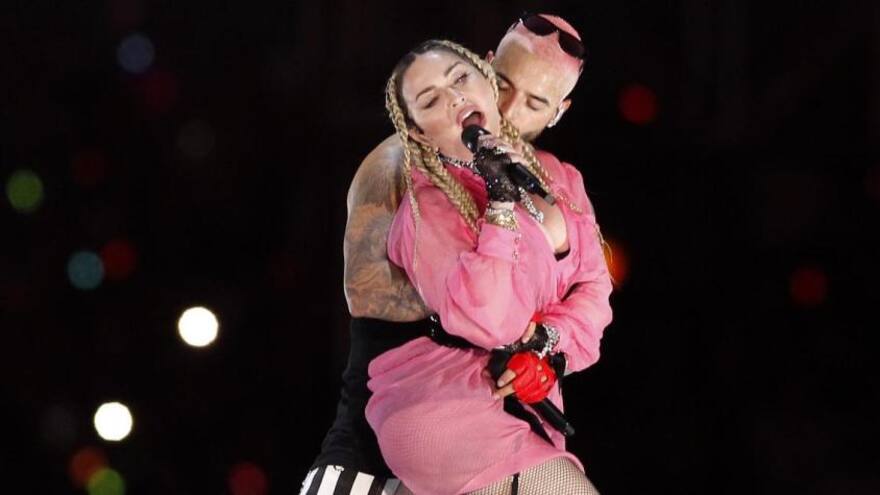 Maluma contó que le rogó a Madonna que se presentara en el concierto en Medellín, Colombia