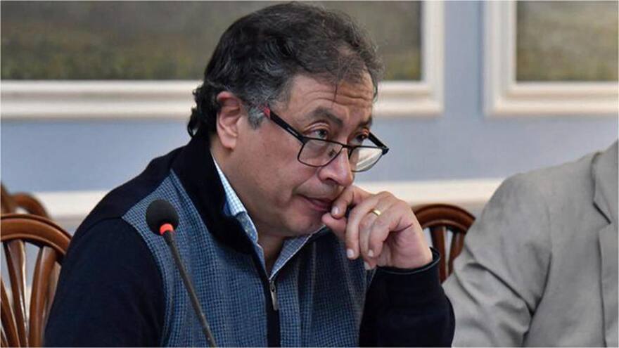 Petro anuncia viaje a Kenia para participar en reunión con la Unión Africana