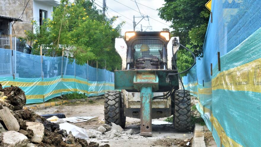 Sucre: se reanudan trabajos del Par Vial San Carlos con actas de los habitantes