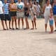 Matan de cuatro disparos en la cabeza a alias Nona cuando jugaba en una cancha de fútbol