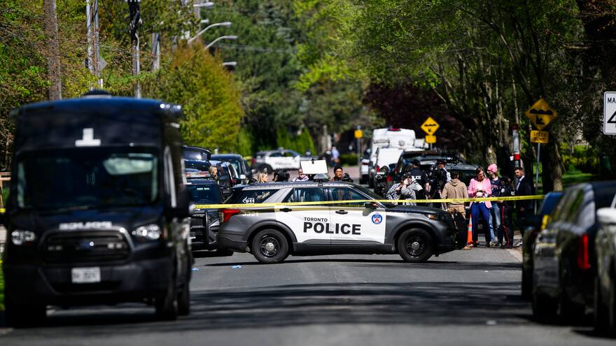 Policía de Canadá investiga tiroteo frente a la casa del rapero Drake