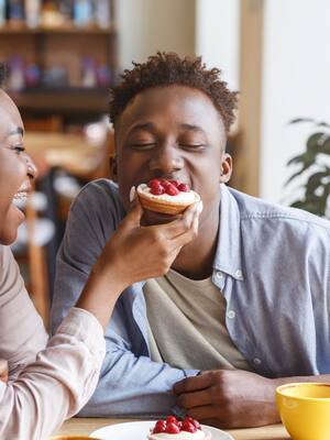 Después de comer quiero algo dulce ¿por qué? | Columna de Johanna Zuccardi