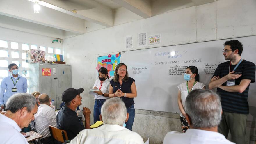 Los temas clave que marcaron el primer diálogo regional