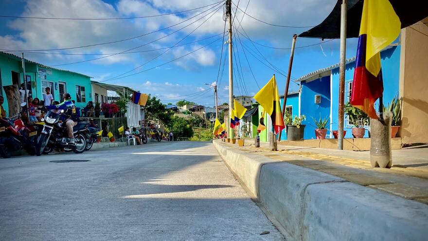 Dos barrios de Sincelejo estrenan vías, acueducto y alcantarillado