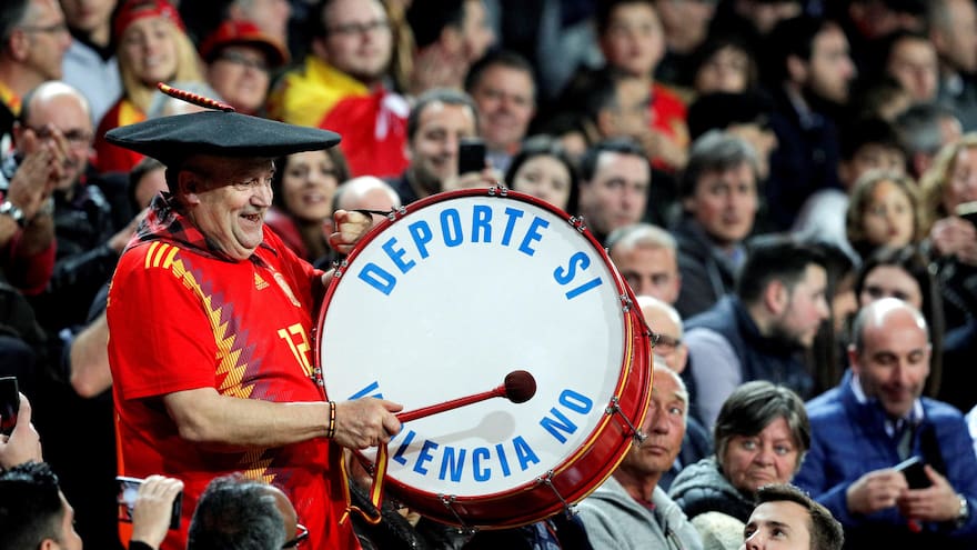 Falleció Manolo ‘El del bombo’, el hincha más popular de la selección española