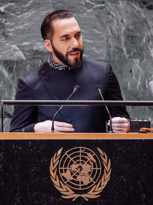 ¡Bukele, autoridad y prosperidad!