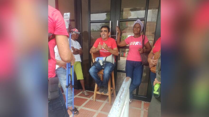 Protesta de víctimas del conflicto paraliza labores en Alcaldía de Toluviejo