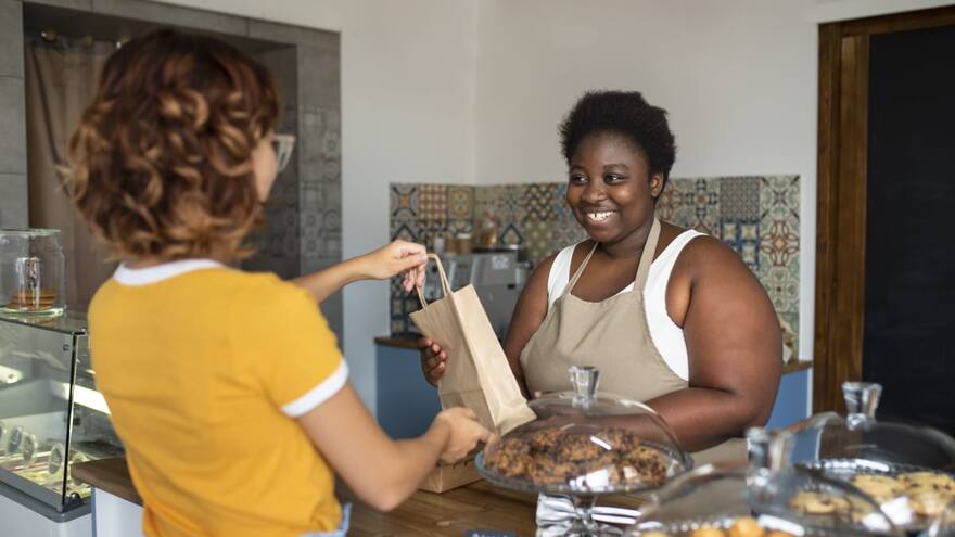 MinTic habilita más de 5.000 cupos para que comerciantes abran tiendas virtuales