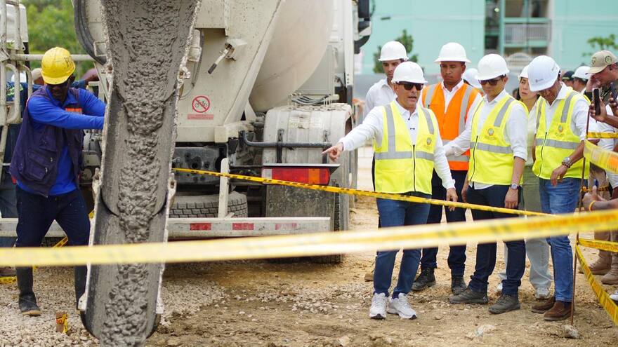 Despegó en El Pozón la construcción del megacolegio de Ciudadela de La Paz