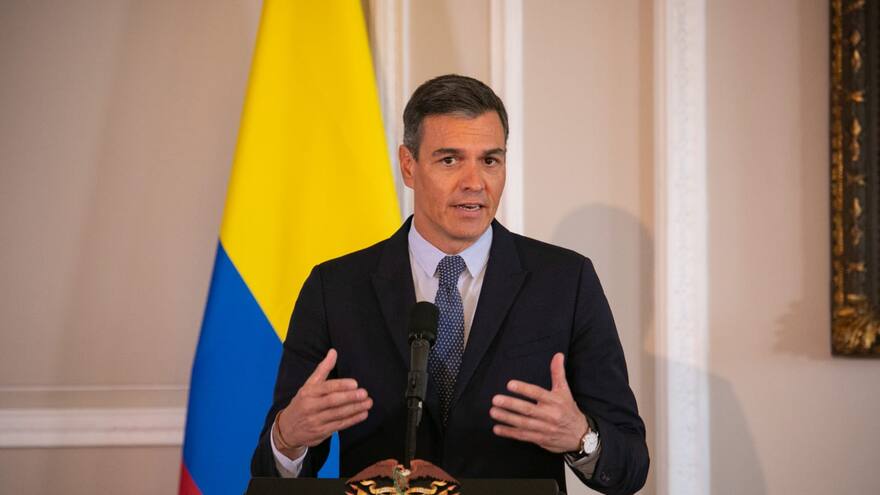 Lapsus: nombran a España como República en visita de Sánchez a Colombia
