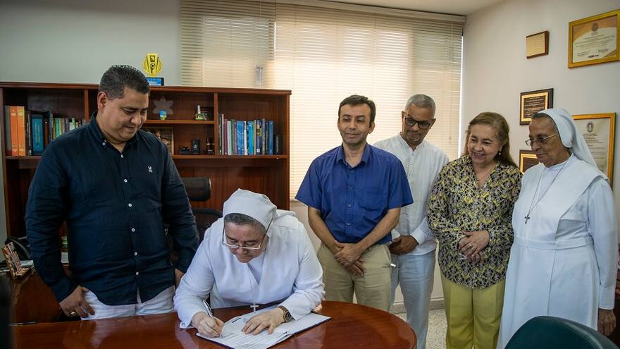 120 normalistas se formarán profesionalmente en la IUB