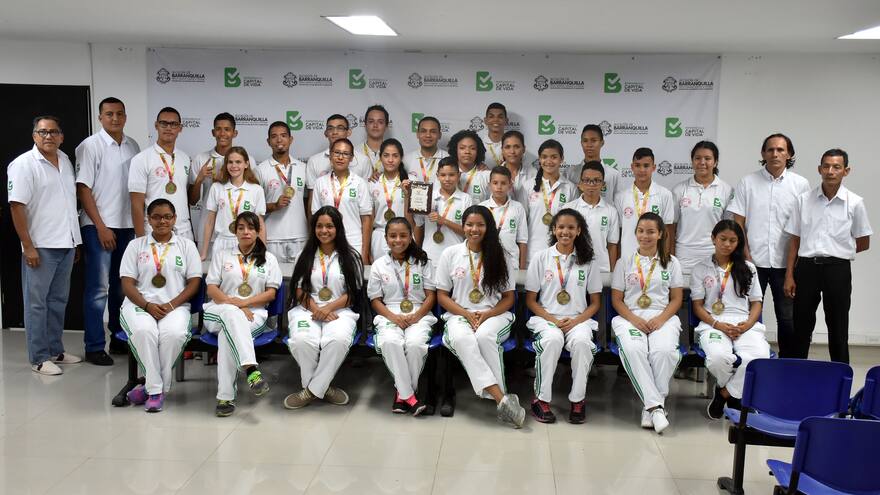 Taekwondistas locales, laureados en el ‘Metro’