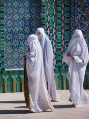 Los talibanes en la mira mundial| columna de Oriana Álvarez Vos