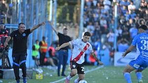River y Boca ganan y toman aire en el fútbol argentino