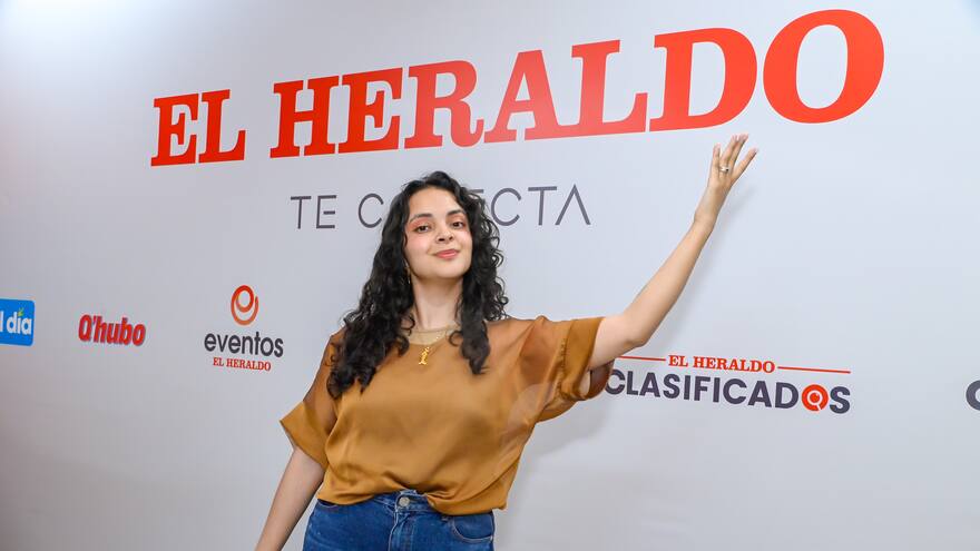 Julieth Lozano, una de las mejores sopranos del mundo, es homenajeada por la Unisimón