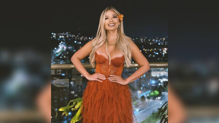 Melissa Martínez recordó truco que hacía en la universidad para lucir su cabello con ondas