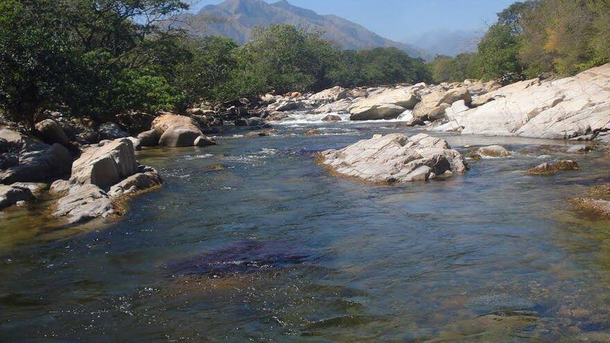 Organismos de socorro suspenden la búsqueda del cuerpo del niño wiwa que cayó al río Badillo en Valledupar