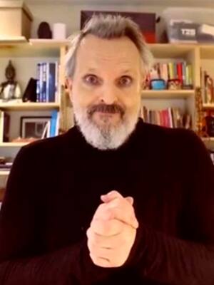 Miguel Bosé y el negacionismo