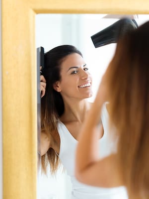Trucos para un secado de pelo rápido y duradero