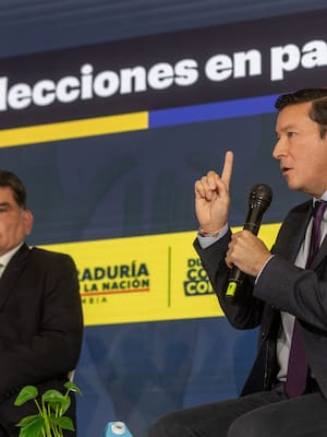 El registrador y el poder electoral