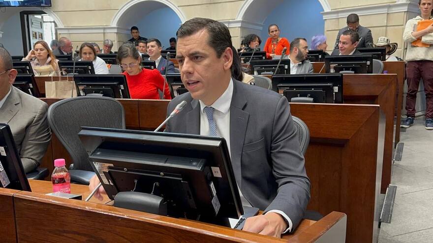 El senador Julio Elías Vidal apoya la protesta de los mojaneros