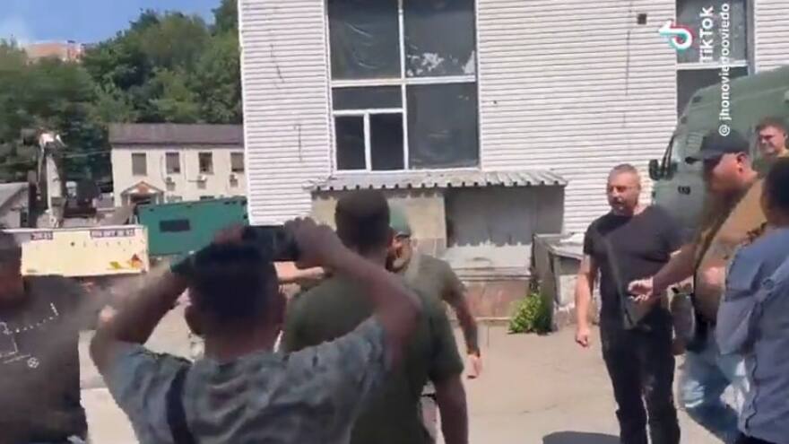 Militares colombianos denuncian malos tratos en Ucrania