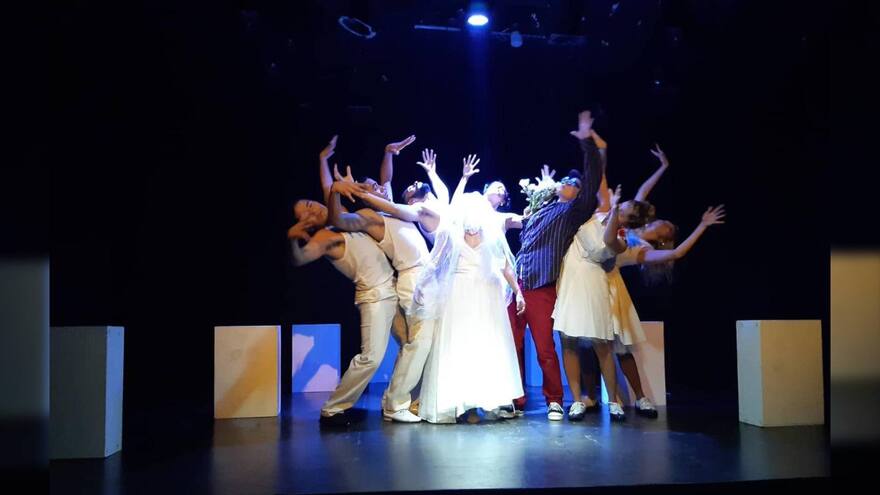 Inicia temporada de teatro de agrupaciones emergentes