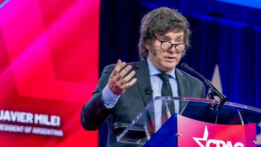 Gobierno de Javier Milei prohíbe el lenguaje inclusivo y 'lo referente a la perspectiva de género'