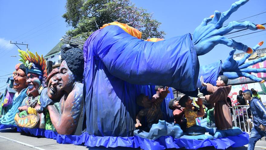 'Faltó compromiso para que la carroza saliera completa': artesano pastuso