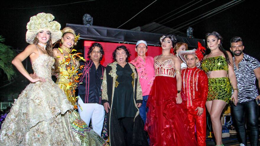 Carnaval Gay celebró su izada de bandera y Lectura de Bando